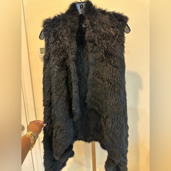 Black Rabbit Fur Vest - Picture 6 of 6